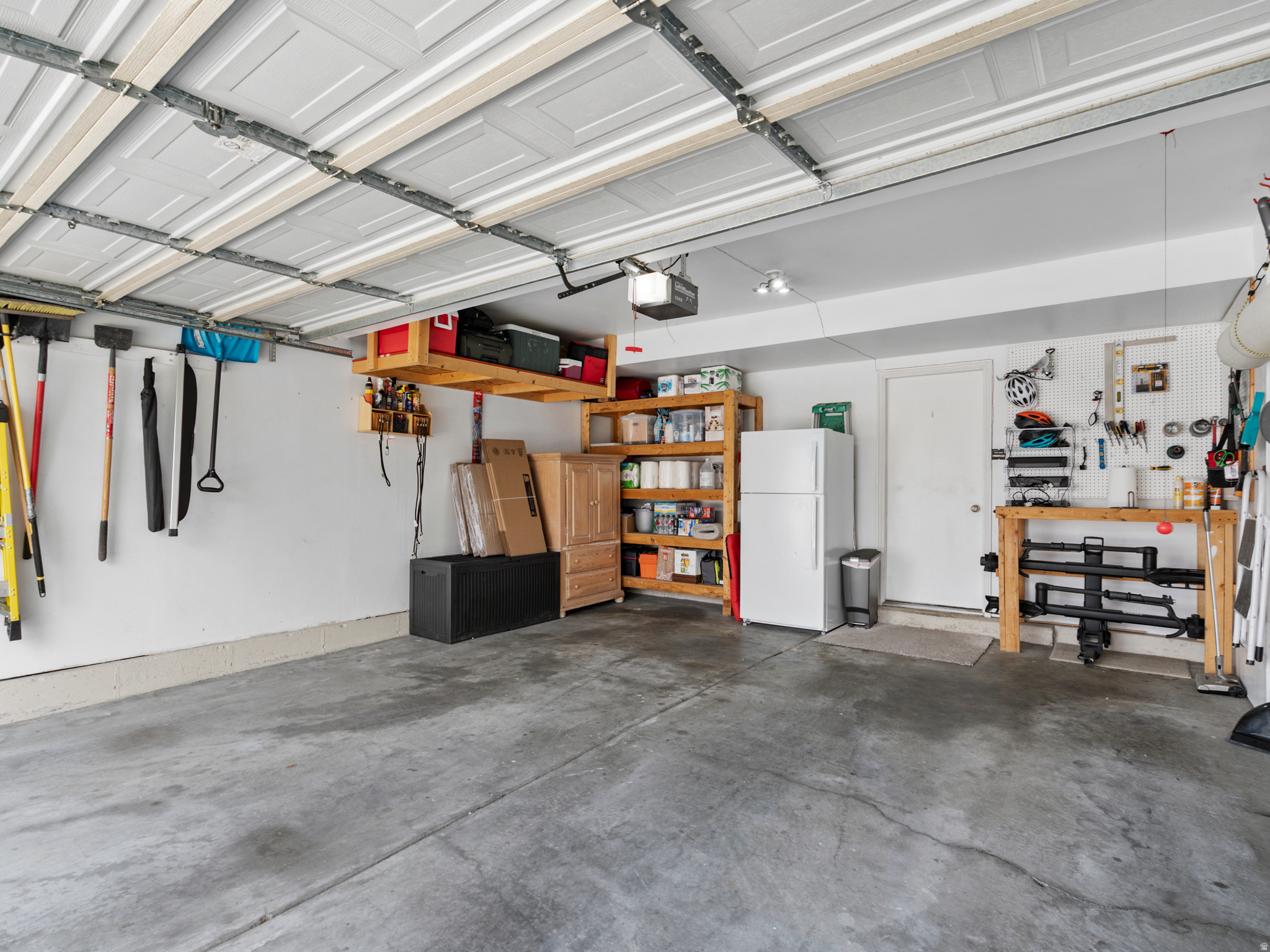 CRYSTAL HILLS SUB - Residential