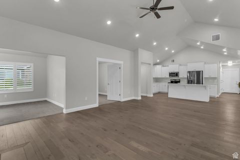 Tiny photo for 454 N MALLARD DR #D, Vineyard, UT 84059 (MLS # 2114475)