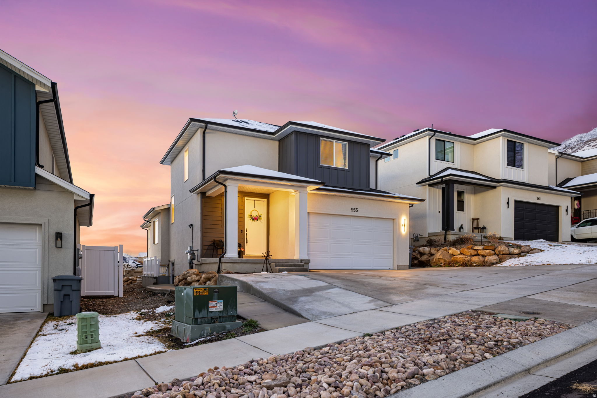 OVERLOOK ESTATES - Residential