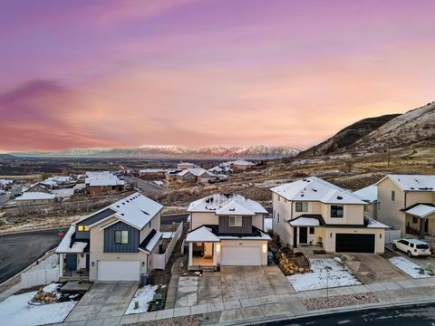 Tiny photo for 955 E 50 S, Santaquin, UT 84655 (MLS # 2141876)