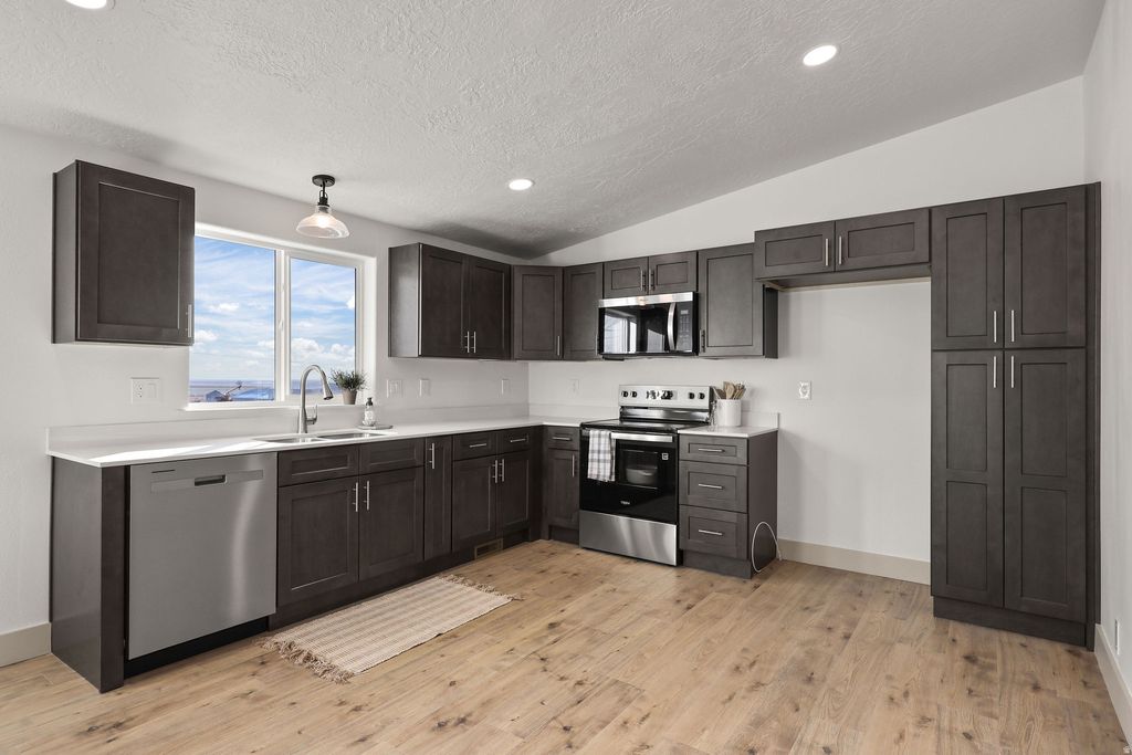 Photo of 9115 N 11600 W, Thatcher, UT 84337 (MLS # 2132580)