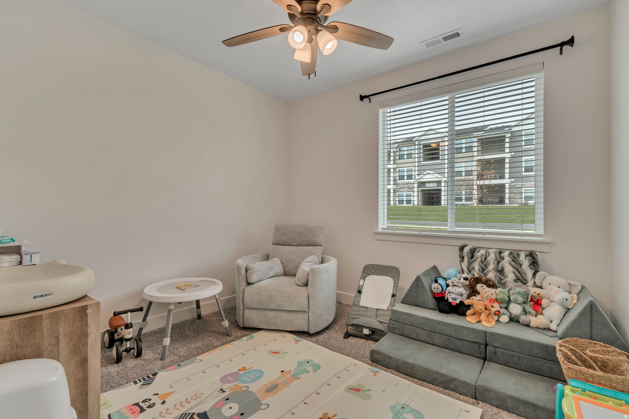 MOUNTAIN RIDGE - Residential