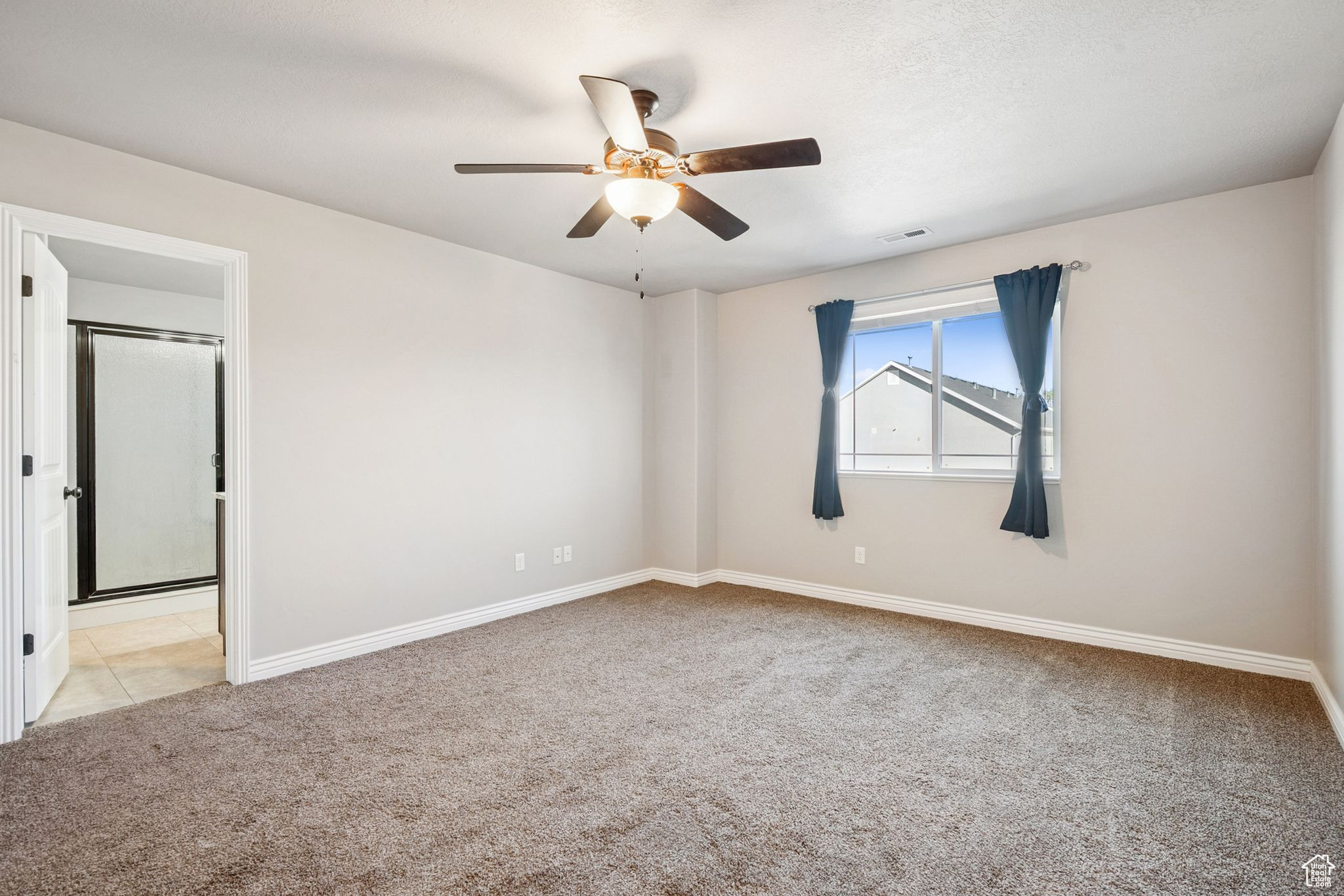 STOKER GARDENS - Residential