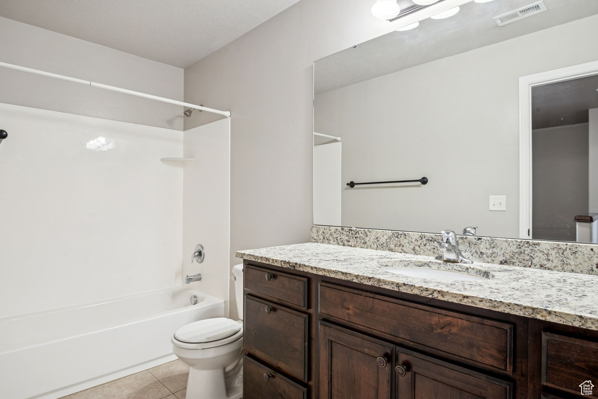 STOKER GARDENS - Residential