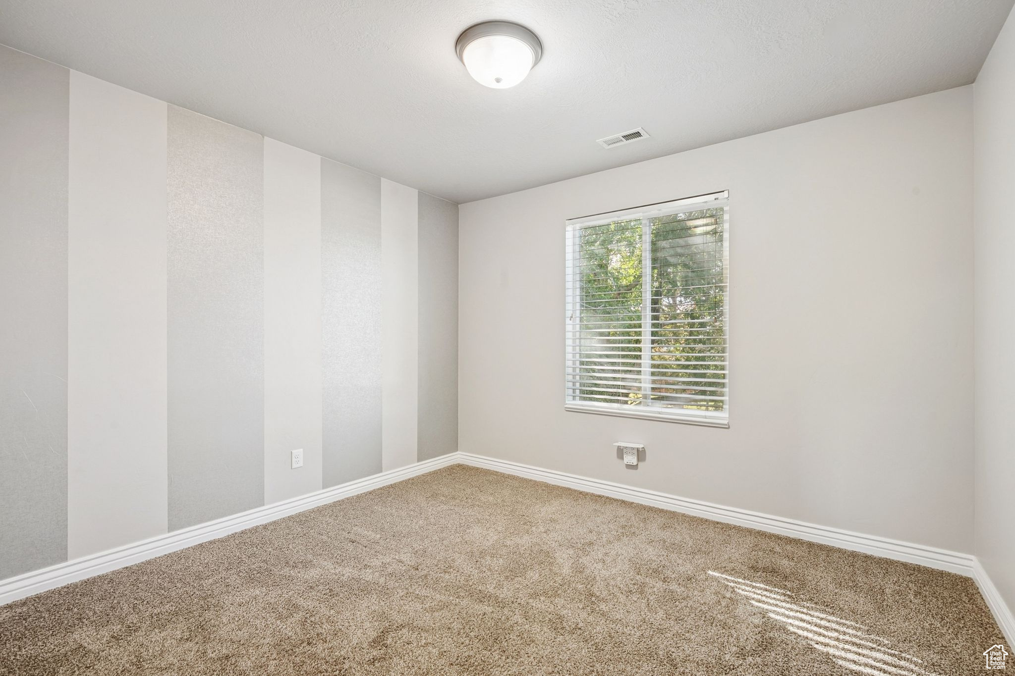 STOKER GARDENS - Residential