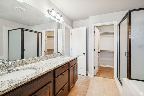 Tiny photo for 1027 W 2050 S, Syracuse, UT 84075 (MLS # 2117800)