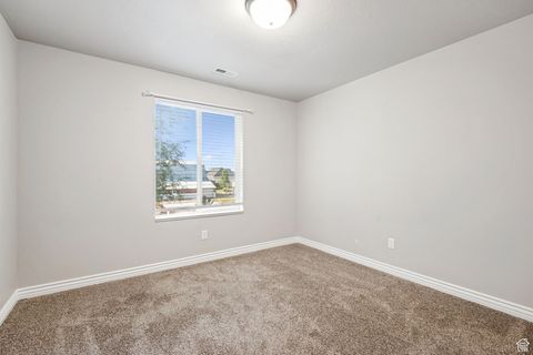 Tiny photo for 1027 W 2050 S, Syracuse, UT 84075 (MLS # 2117800)