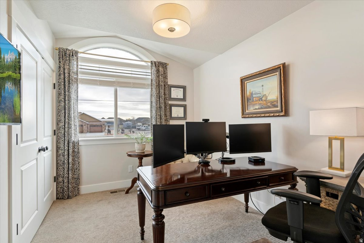 CLINTON MEADOWS - Residential