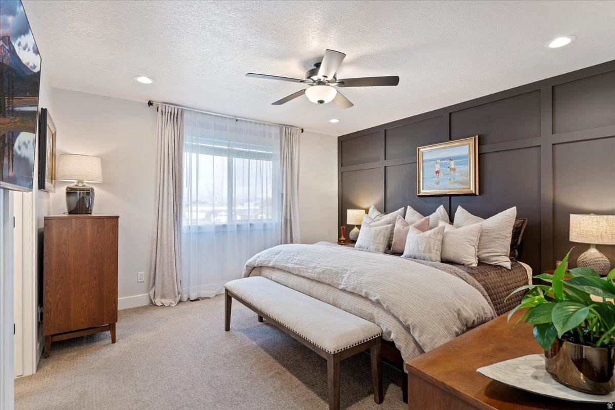 CLINTON MEADOWS - Residential