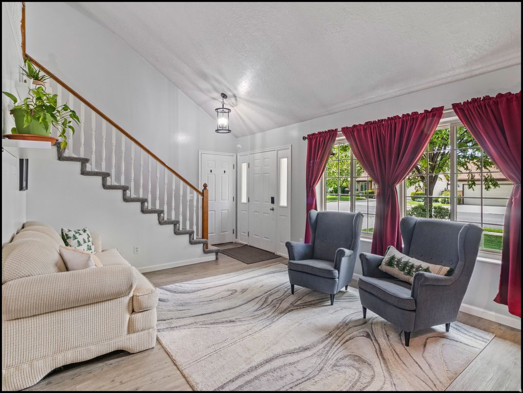 Photo of 1166 N 700 W, Centerville, UT 84014 (MLS # 2156832)