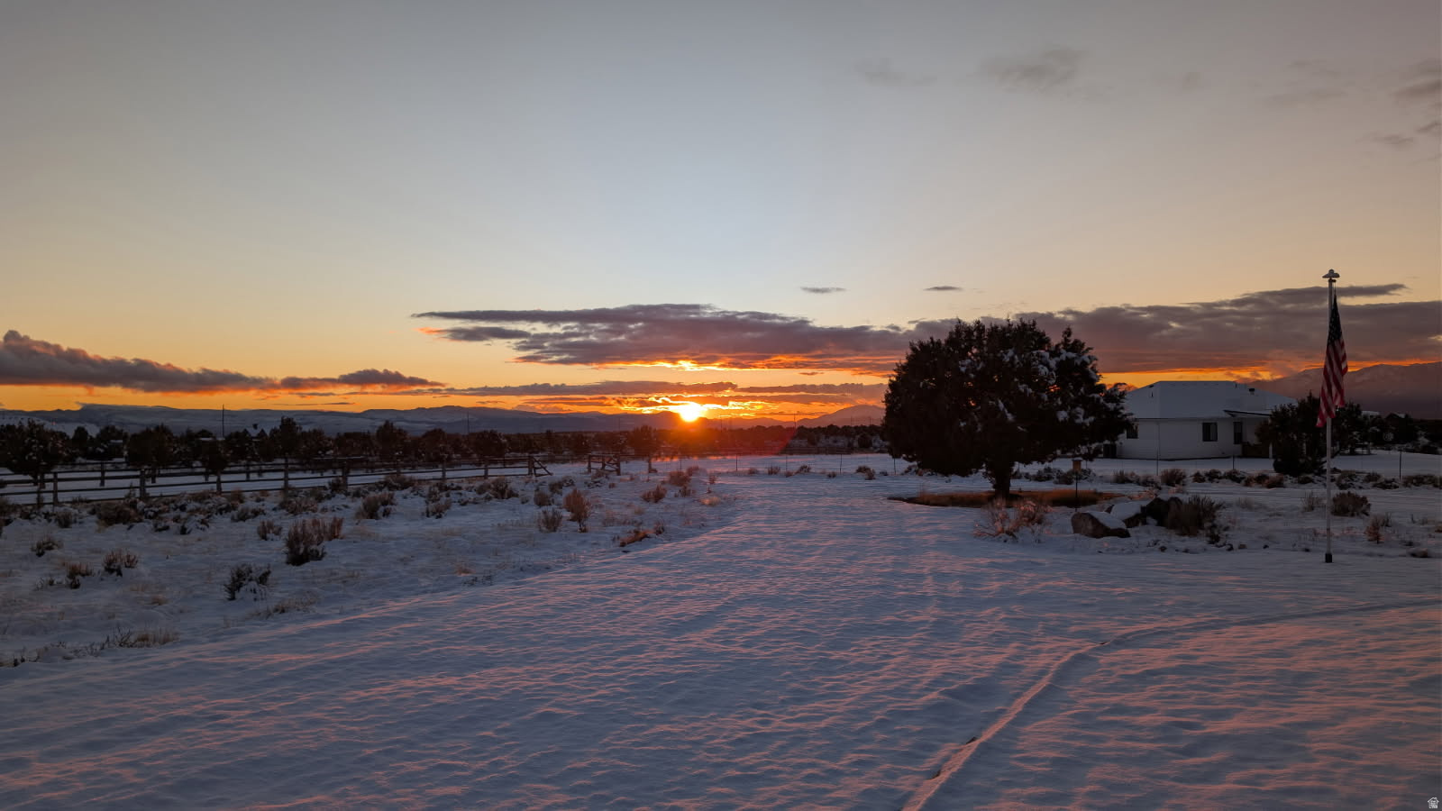 NORTH CREEK RANCHES - Residential