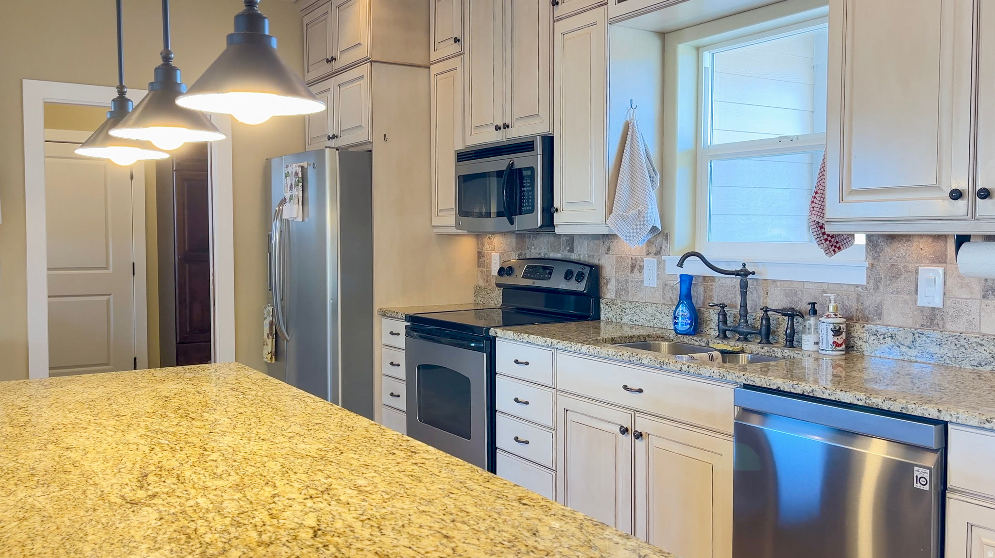 NORTH CREEK RANCHES - Residential