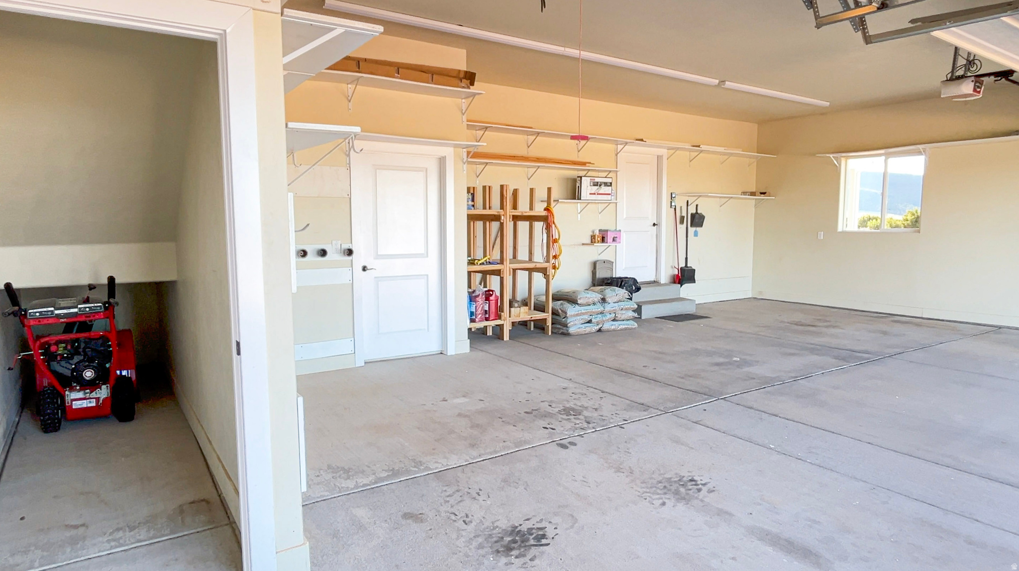 NORTH CREEK RANCHES - Residential