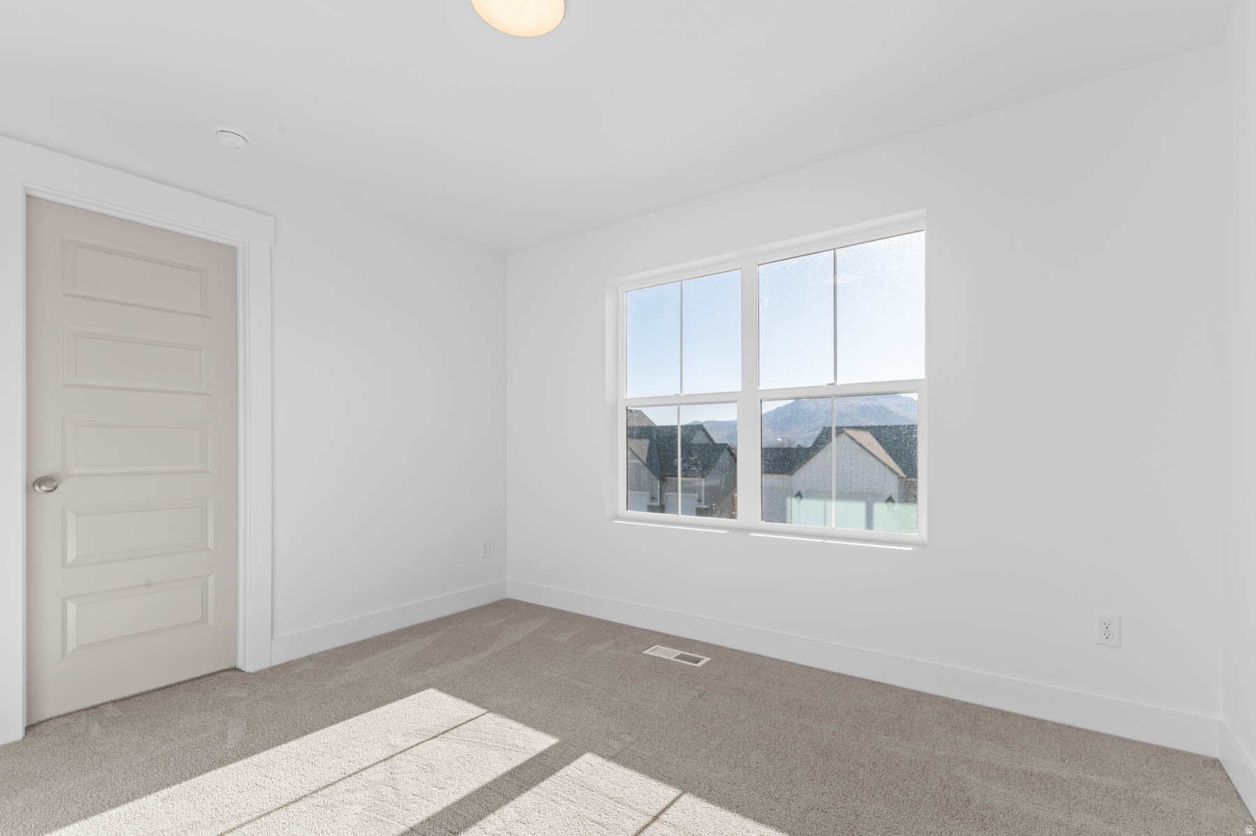 HIDDEN OAKS COLLECTION 602 - Residential