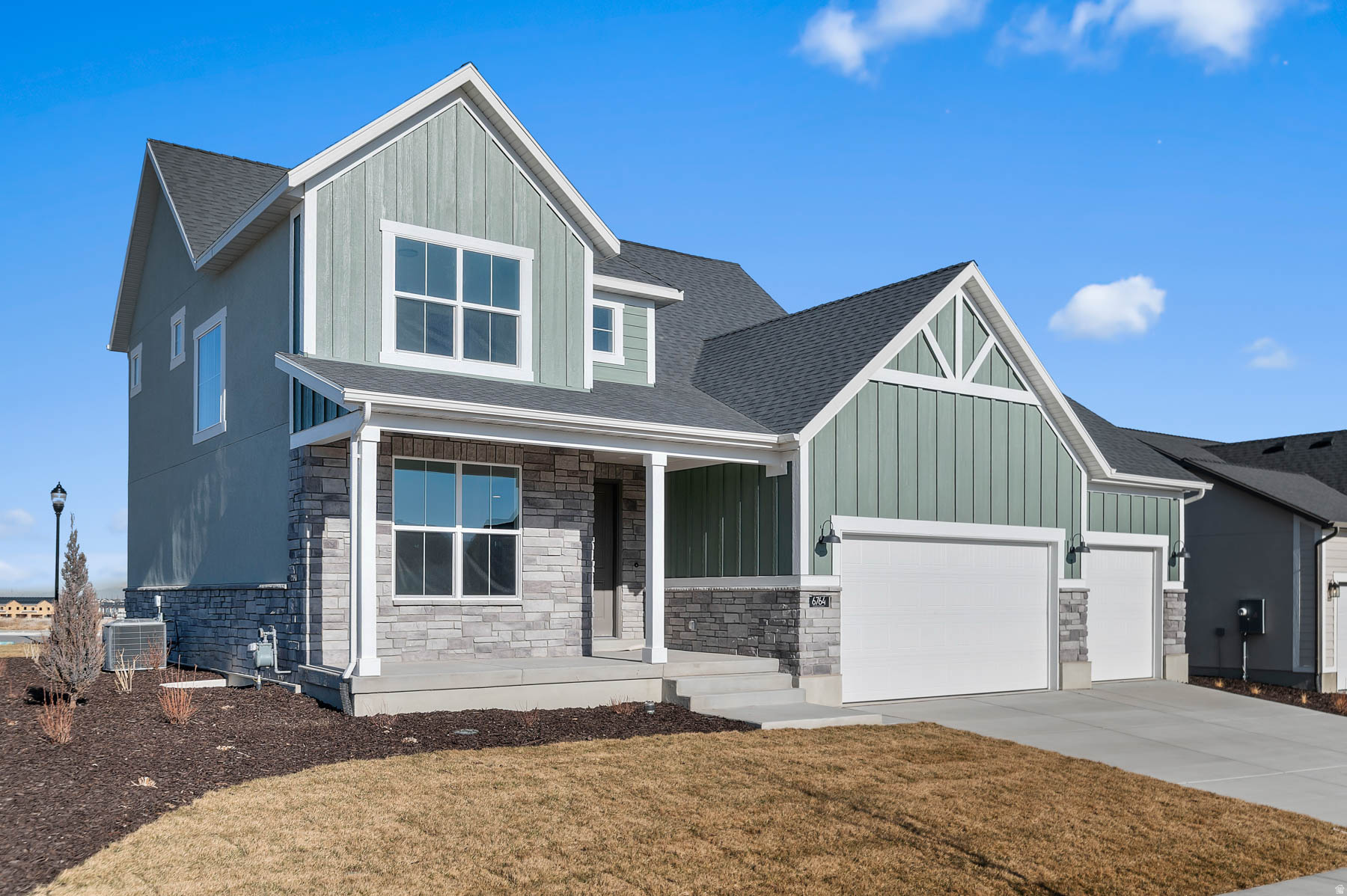 HIDDEN OAKS COLLECTION 602 - Residential