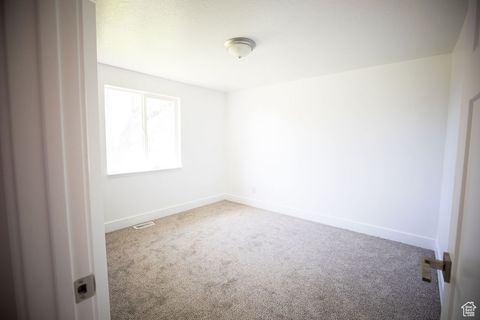 Tiny photo for 721 N 800 W, Clearfield, UT 84015 (MLS # 2116732)