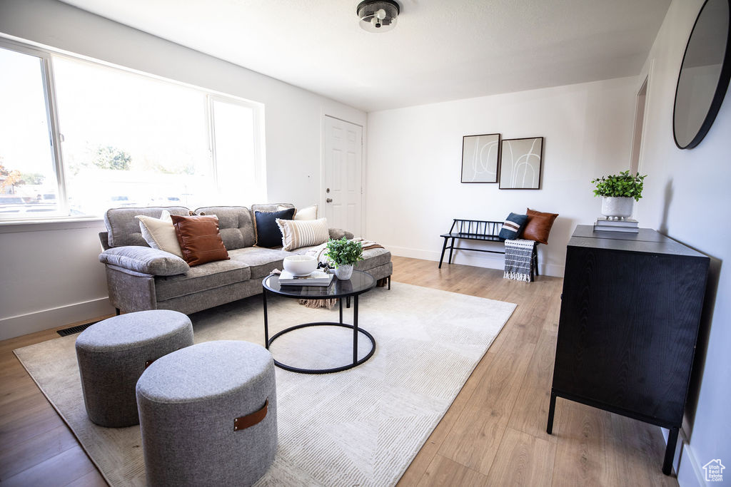 GREEN HILLS ACRES B - Residential