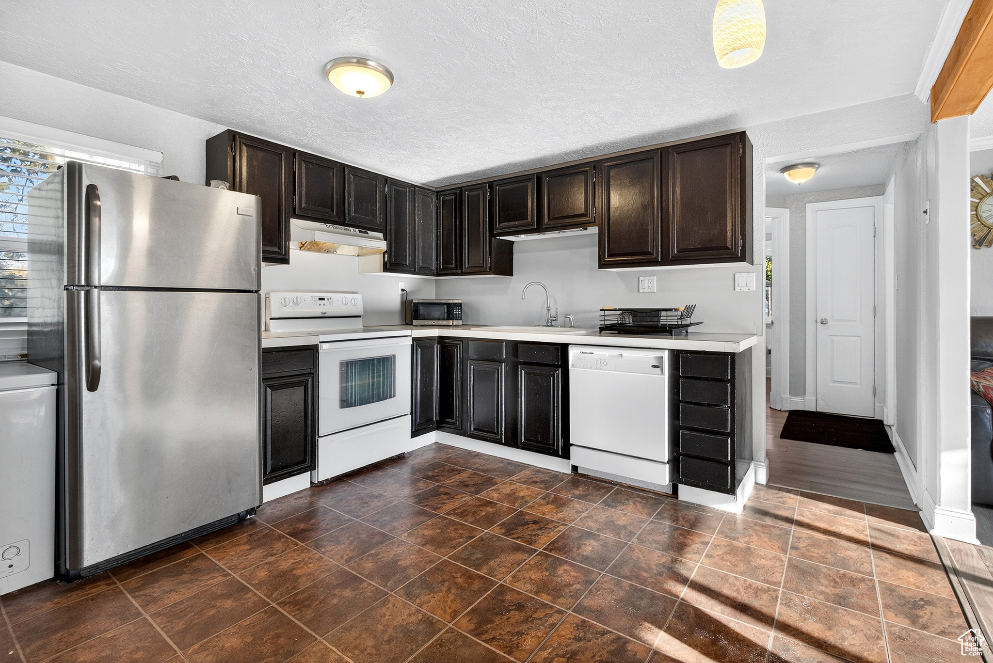 SMITH VILLAGE - Residential