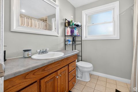 Tiny photo for 592 MAPLE ST, Clearfield, UT 84015 (MLS # 2114602)