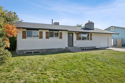 Tiny photo for 738 N 835 W, Orem, UT 84057 (MLS # 2120598)