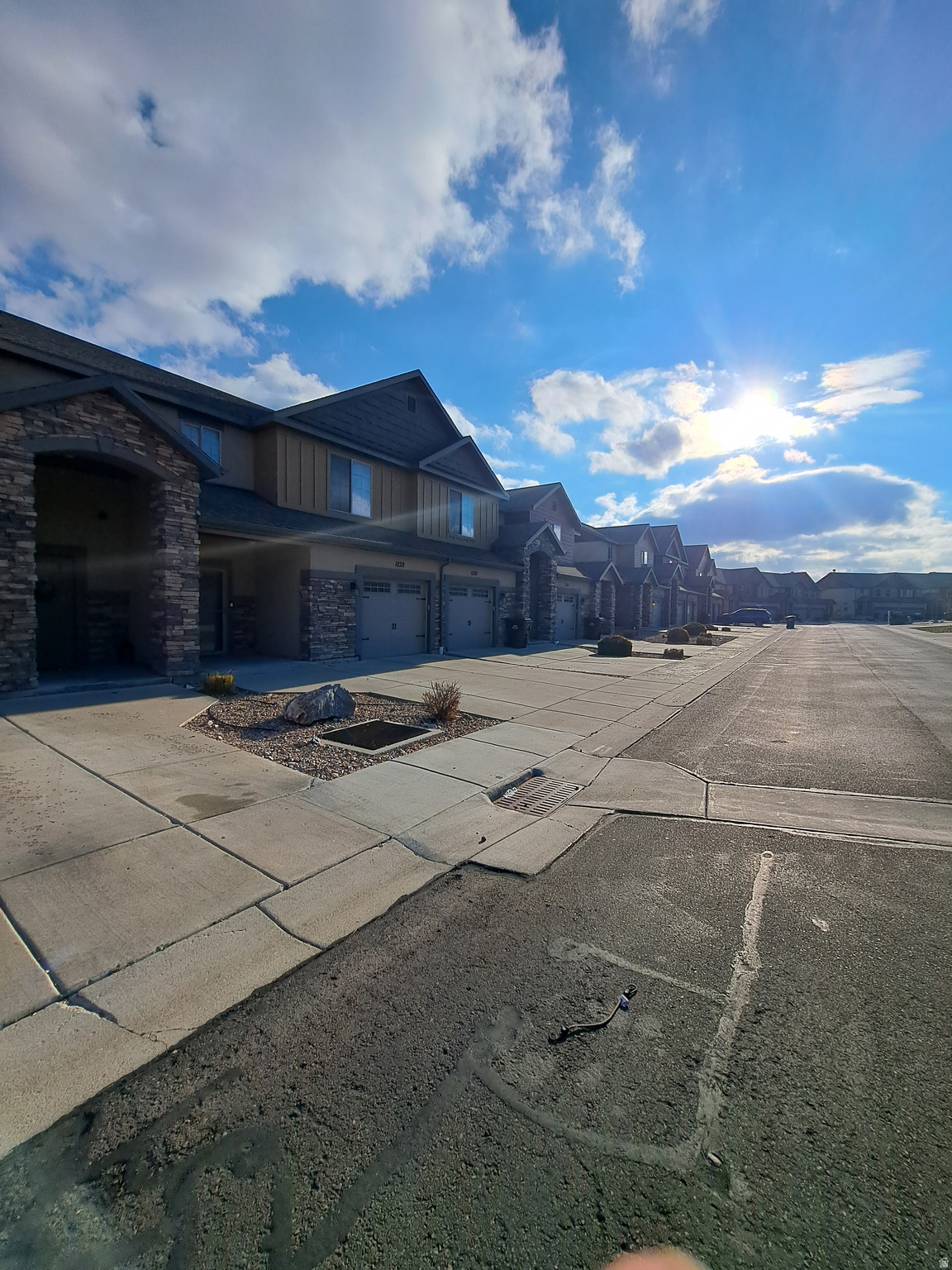 THE COVE - Residential