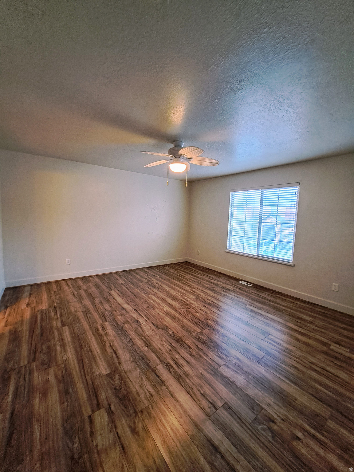 THE COVE - Residential