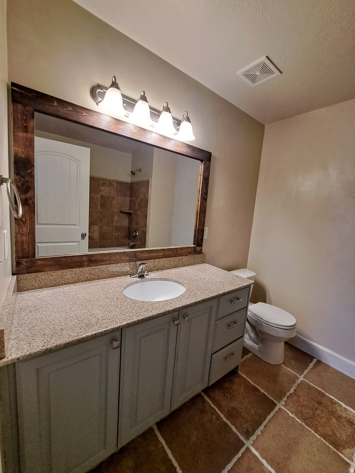 THE COVE - Residential