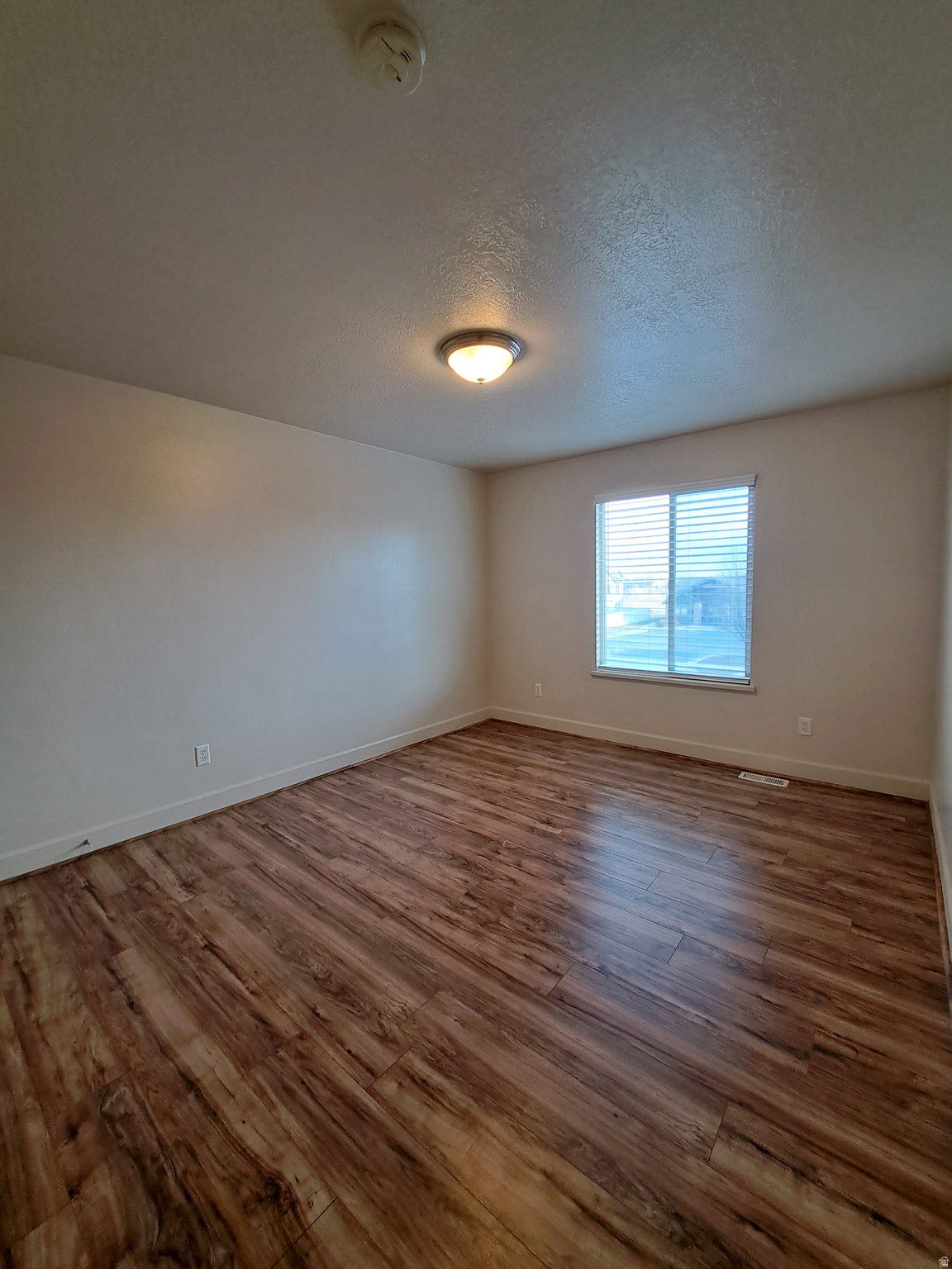 THE COVE - Residential