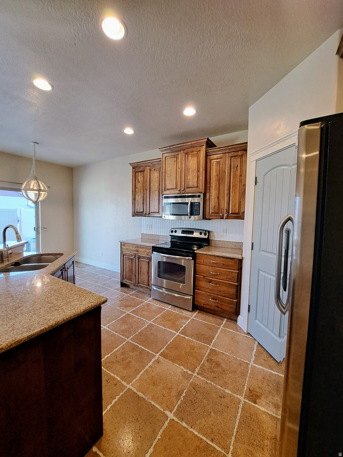 THE COVE - Residential