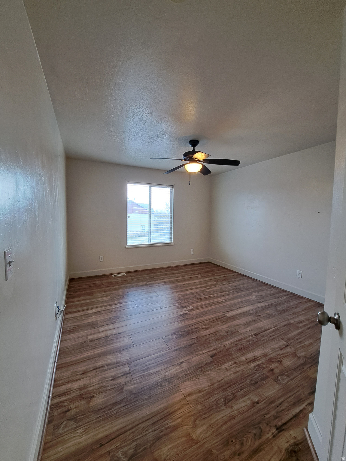 THE COVE - Residential