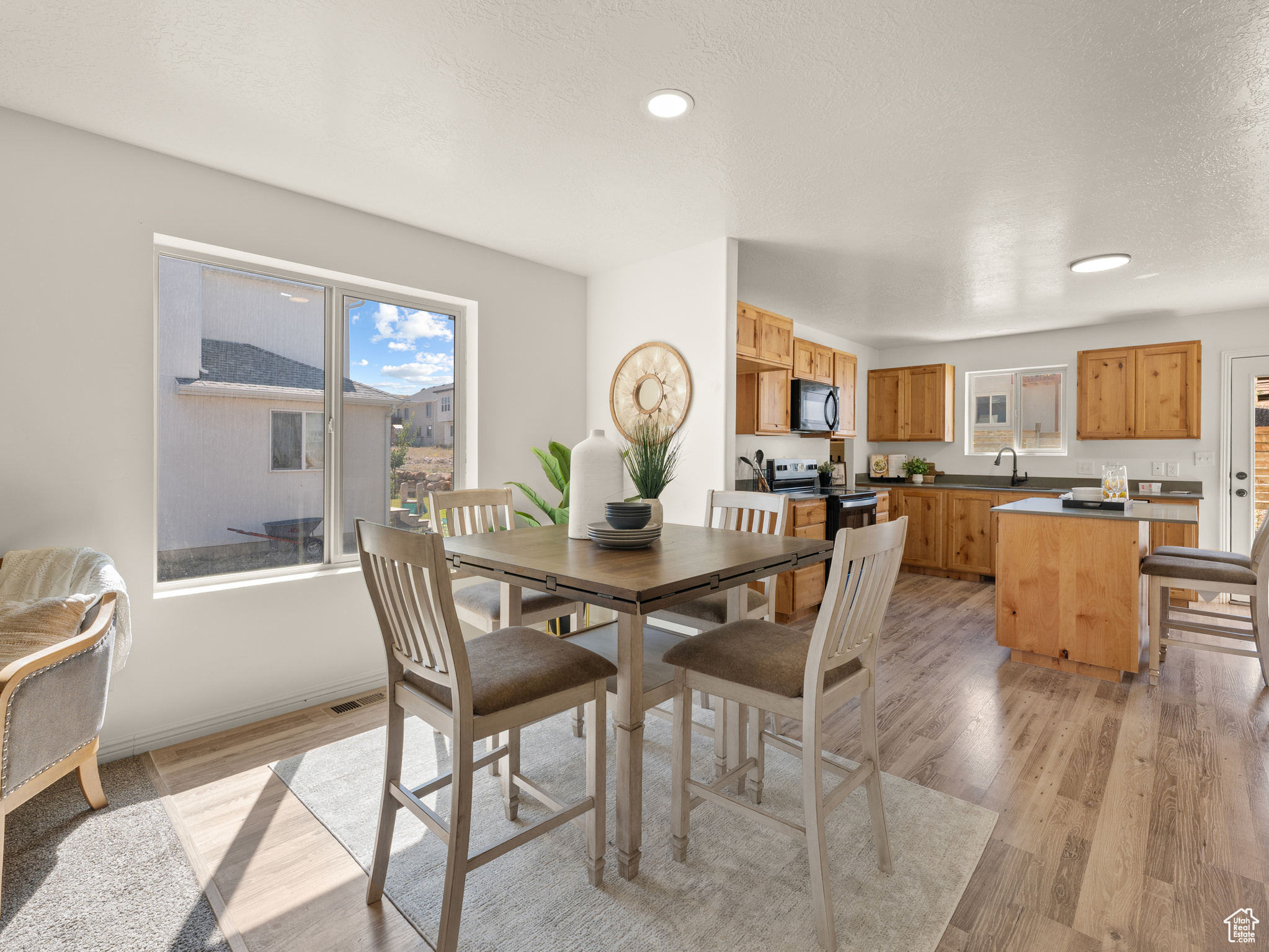 RIDGE - Residential