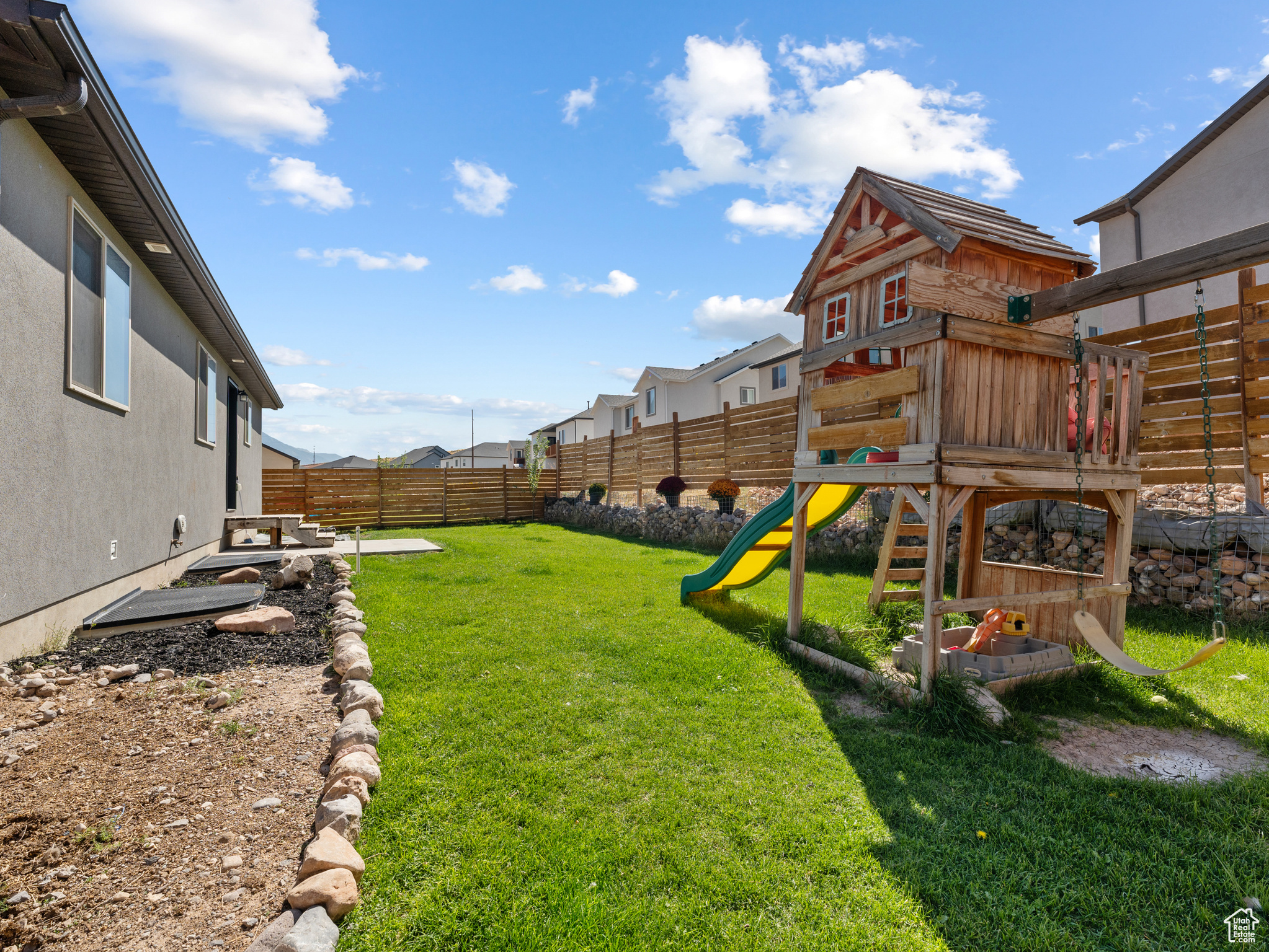 RIDGE - Residential