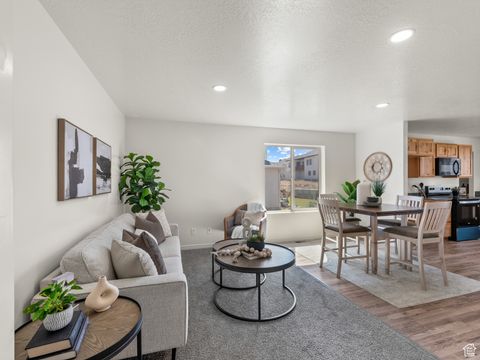 Tiny photo for 1696 S LONGVIEW RD, Santaquin, UT 84655 (MLS # 2112064)