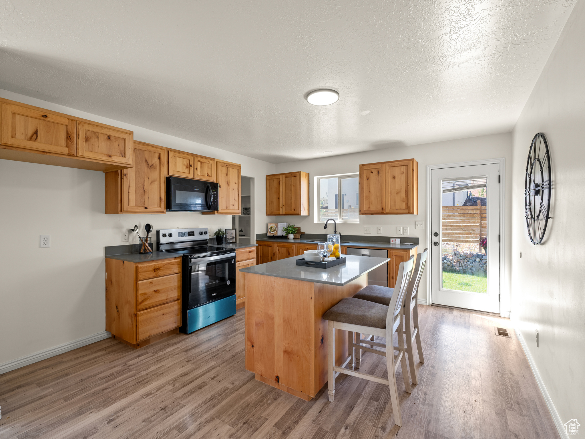 RIDGE - Residential
