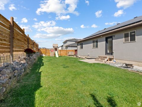 Tiny photo for 1696 S LONGVIEW RD, Santaquin, UT 84655 (MLS # 2112064)