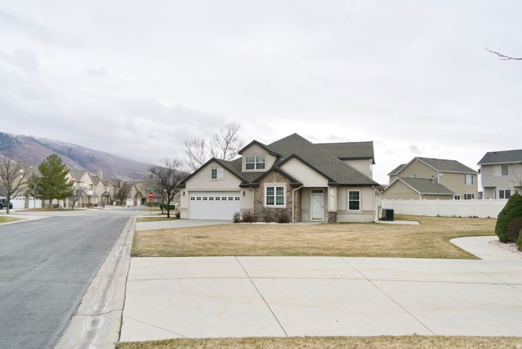 Photo of 1017 PRESTWICK CIR #15, Farmington, UT 84025 (MLS # 2138830)