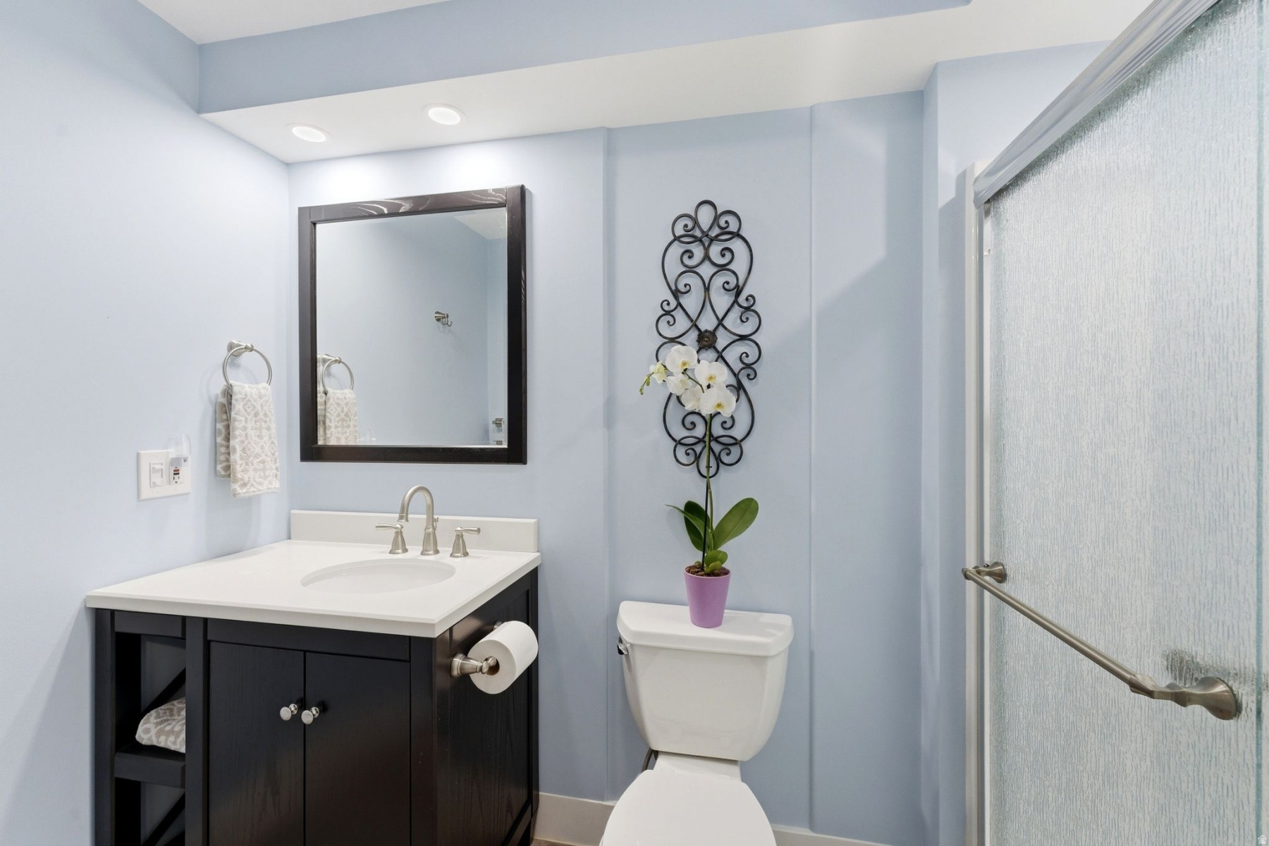 LAKE CRE - Residential