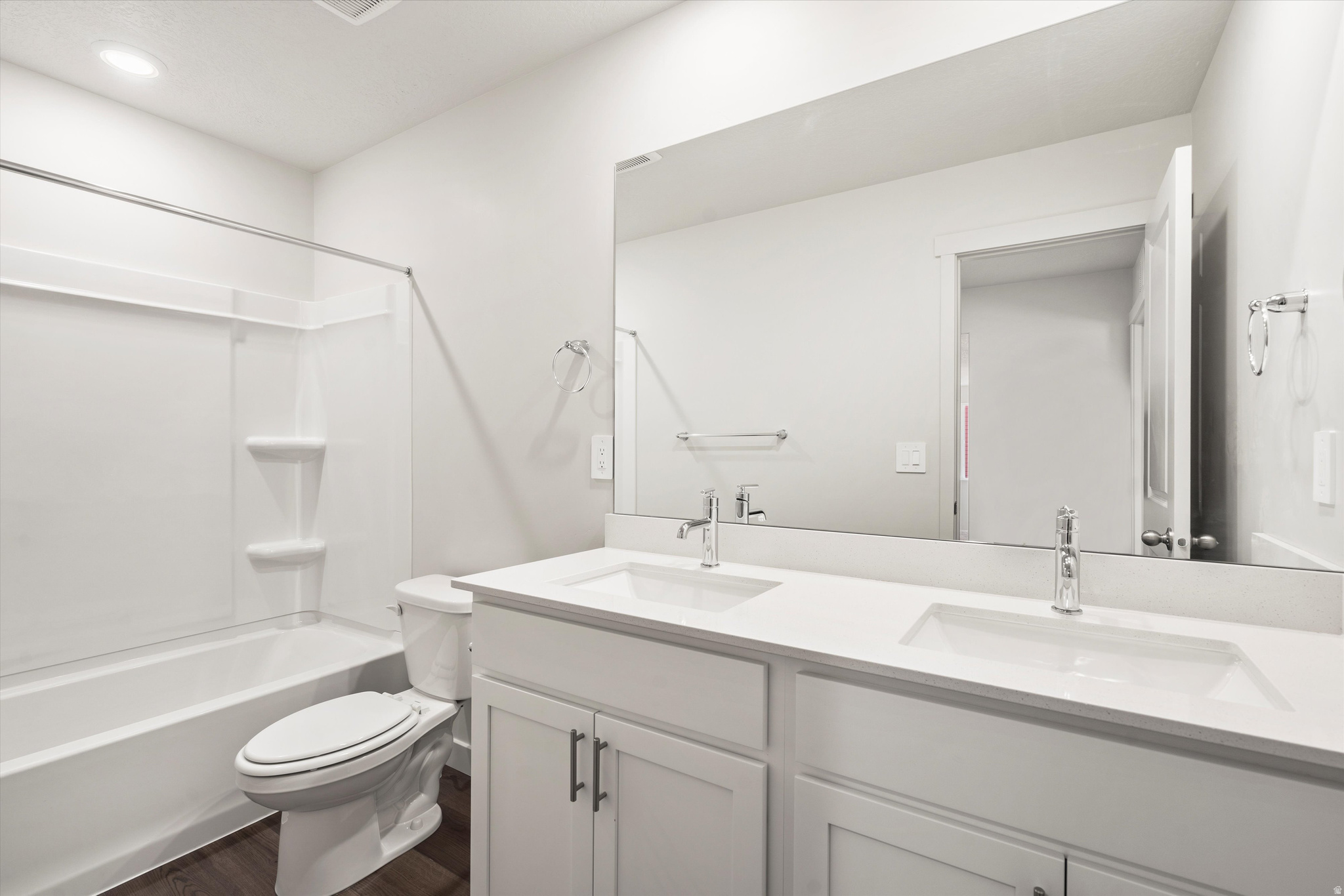 WESTWOOD ESTATES - Residential