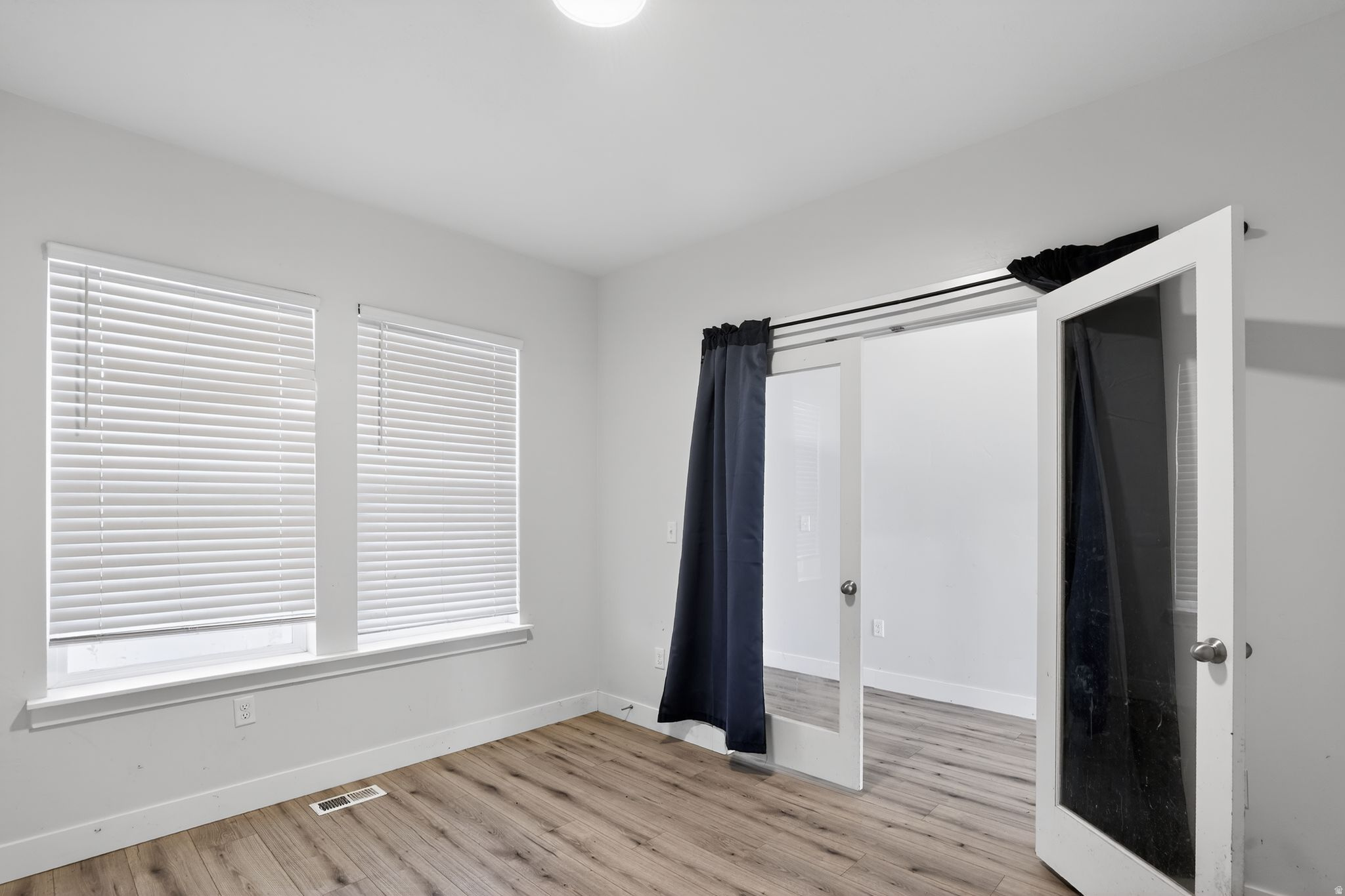 QUALILHILL AT MT SARATOGA - Residential