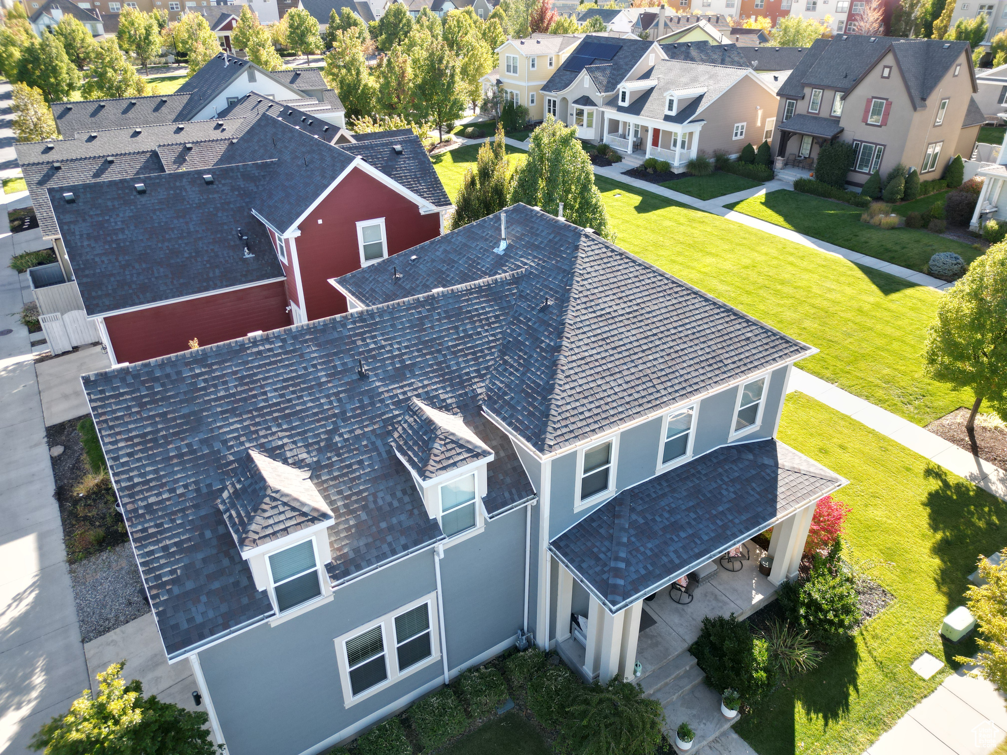 DAYBREAK - Residential