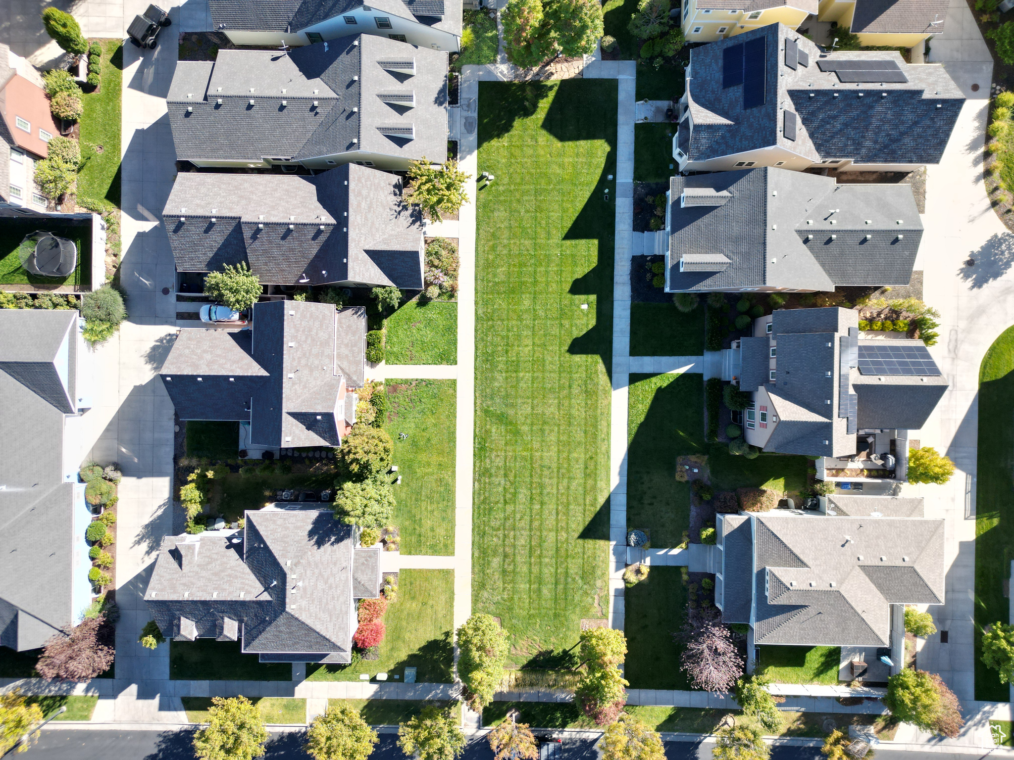 DAYBREAK - Residential