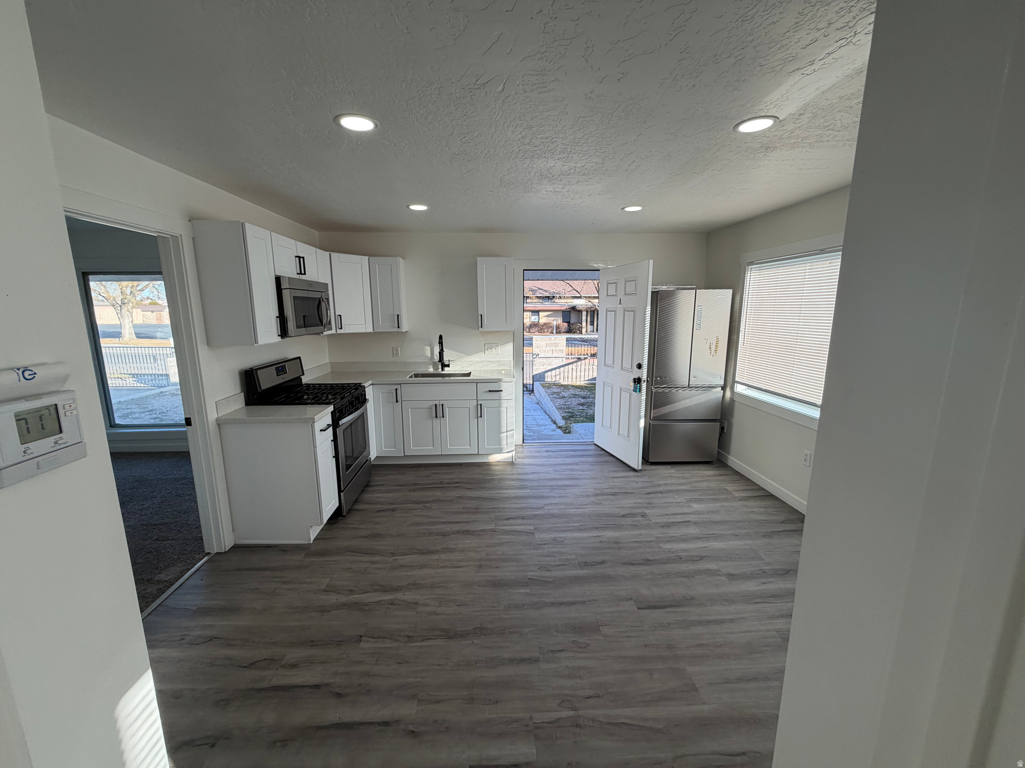 HOFFMAN HEIGHTS - Residential