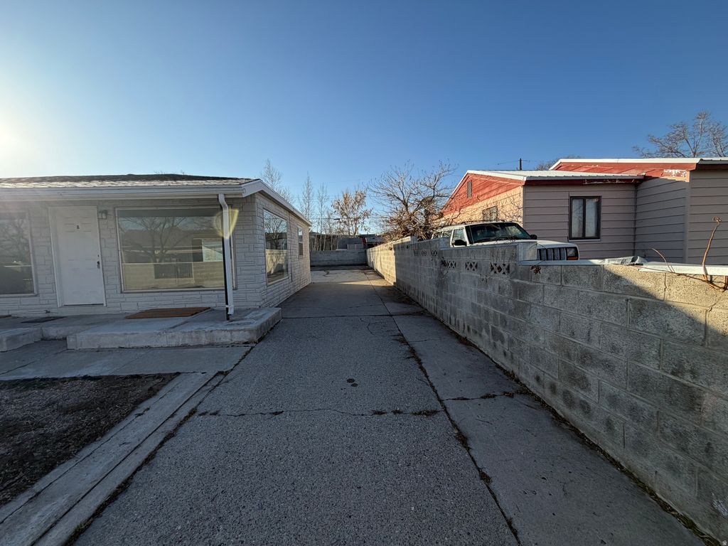 Photo of 4281 W 5740 S, Kearns, UT 84118 (MLS # 2134492)