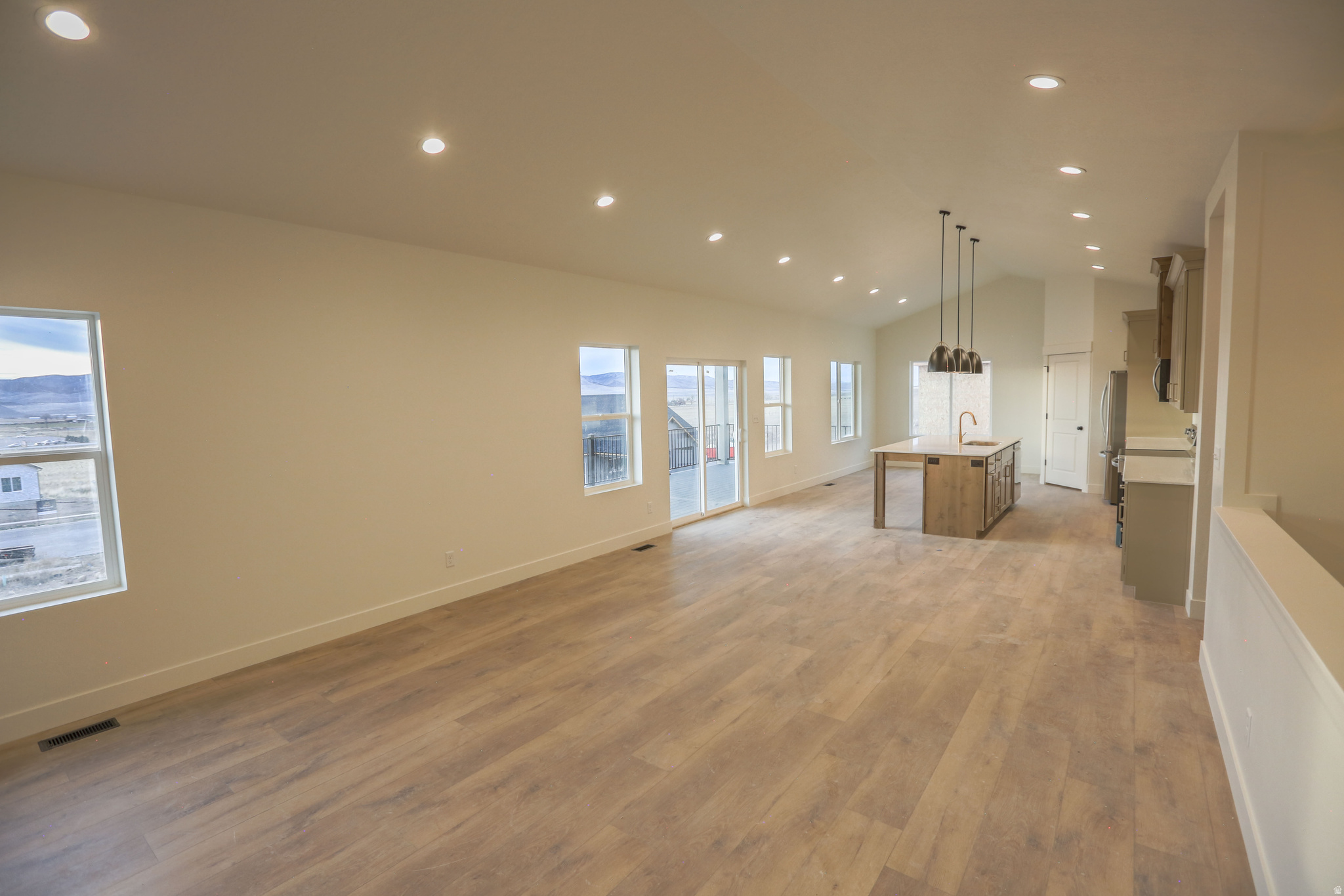 NORTH RIDGE ESTATES - Residential