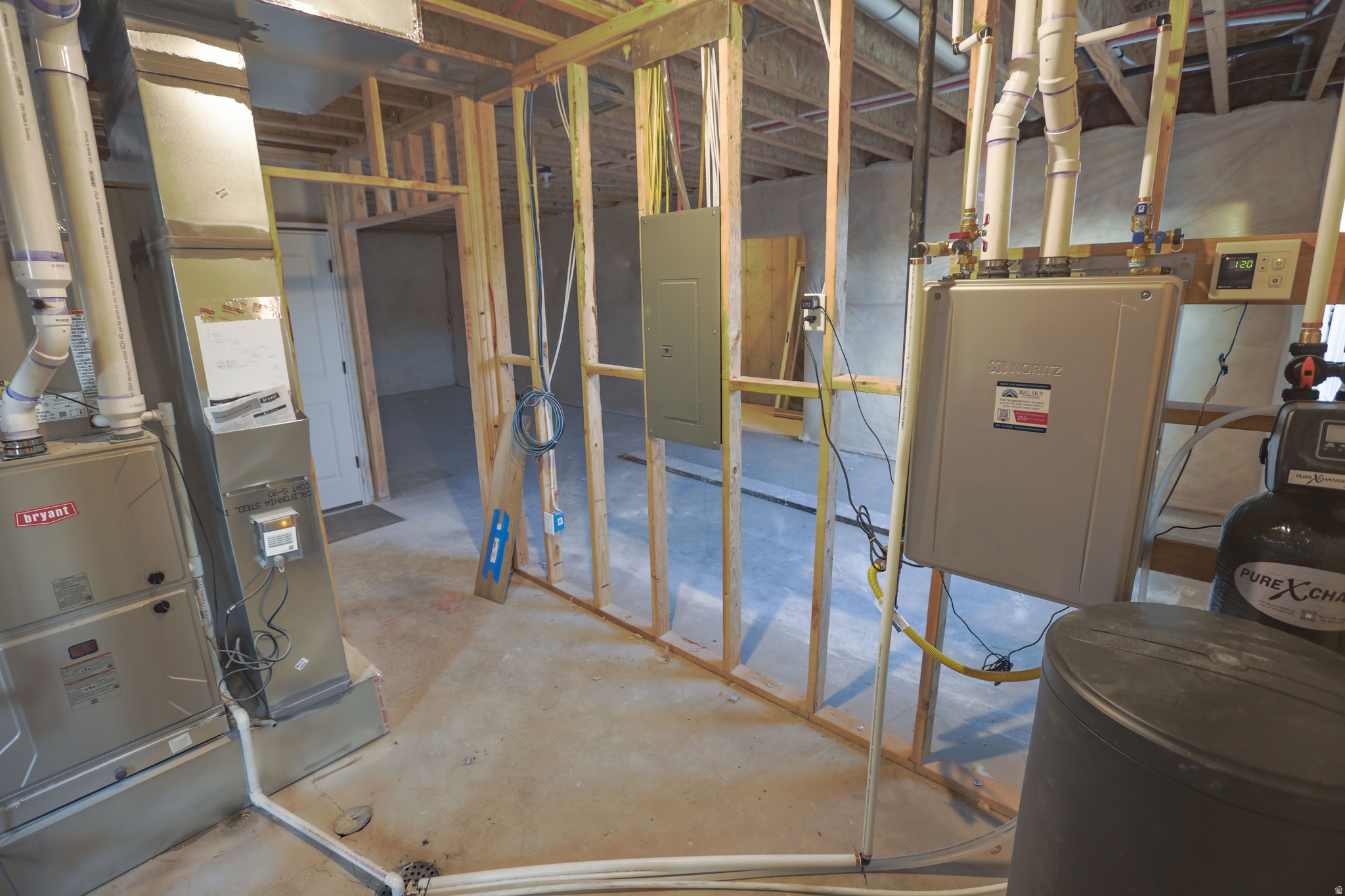 NORTH RIDGE ESTATES - Residential