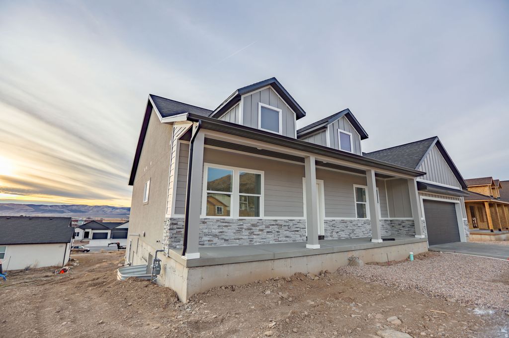 Photo of 1585 N 250 E, Nephi, UT 84648 (MLS # 2139241)