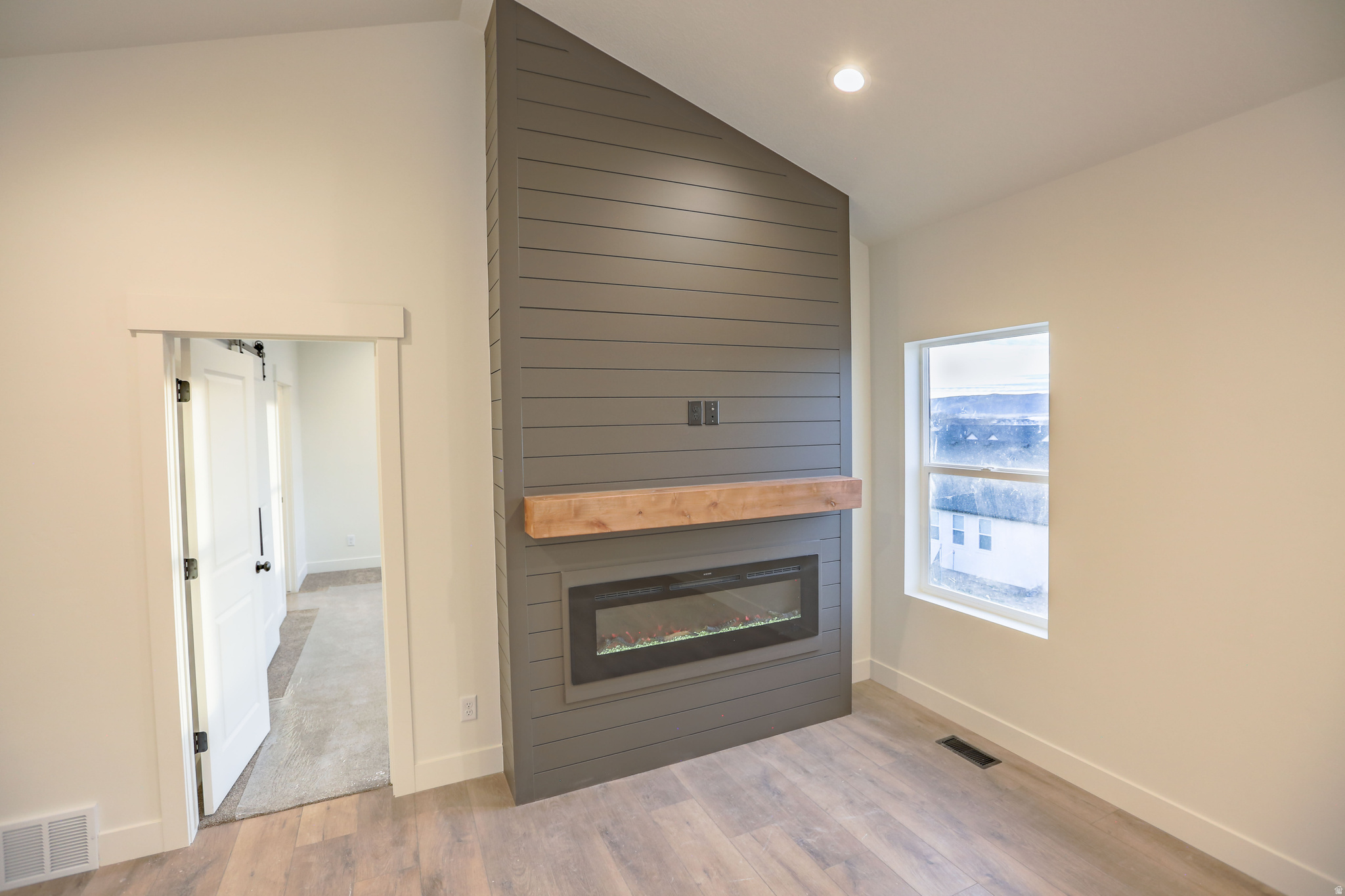 NORTH RIDGE ESTATES - Residential