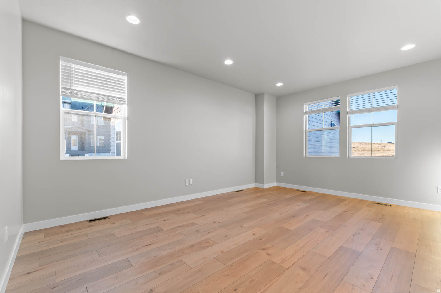 TERRAINE TOWNS 201 - Residential
