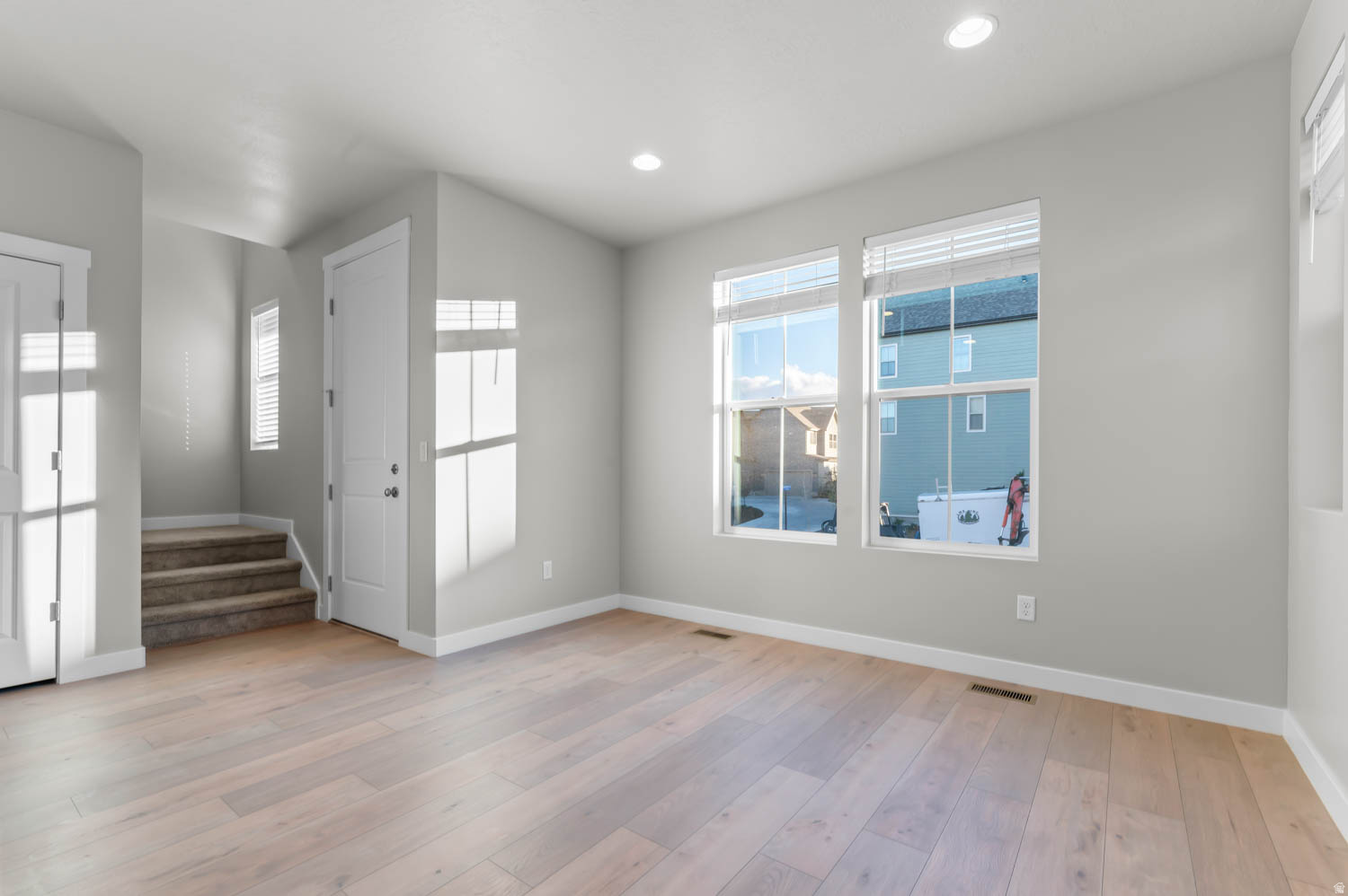 TERRAINE TOWNS 201 - Residential