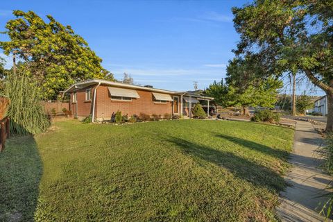 Tiny photo for 366 N 175 E, North Salt Lake, UT 84054 (MLS # 2127759)